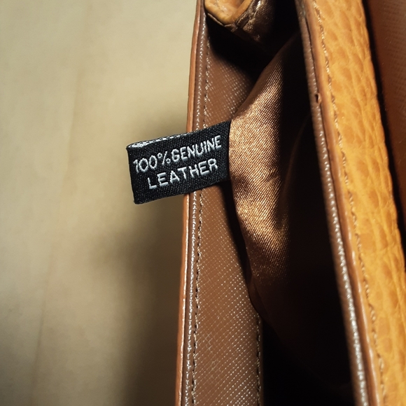 DKNY  Purse 👛 Clutch - Picture 6 of 10